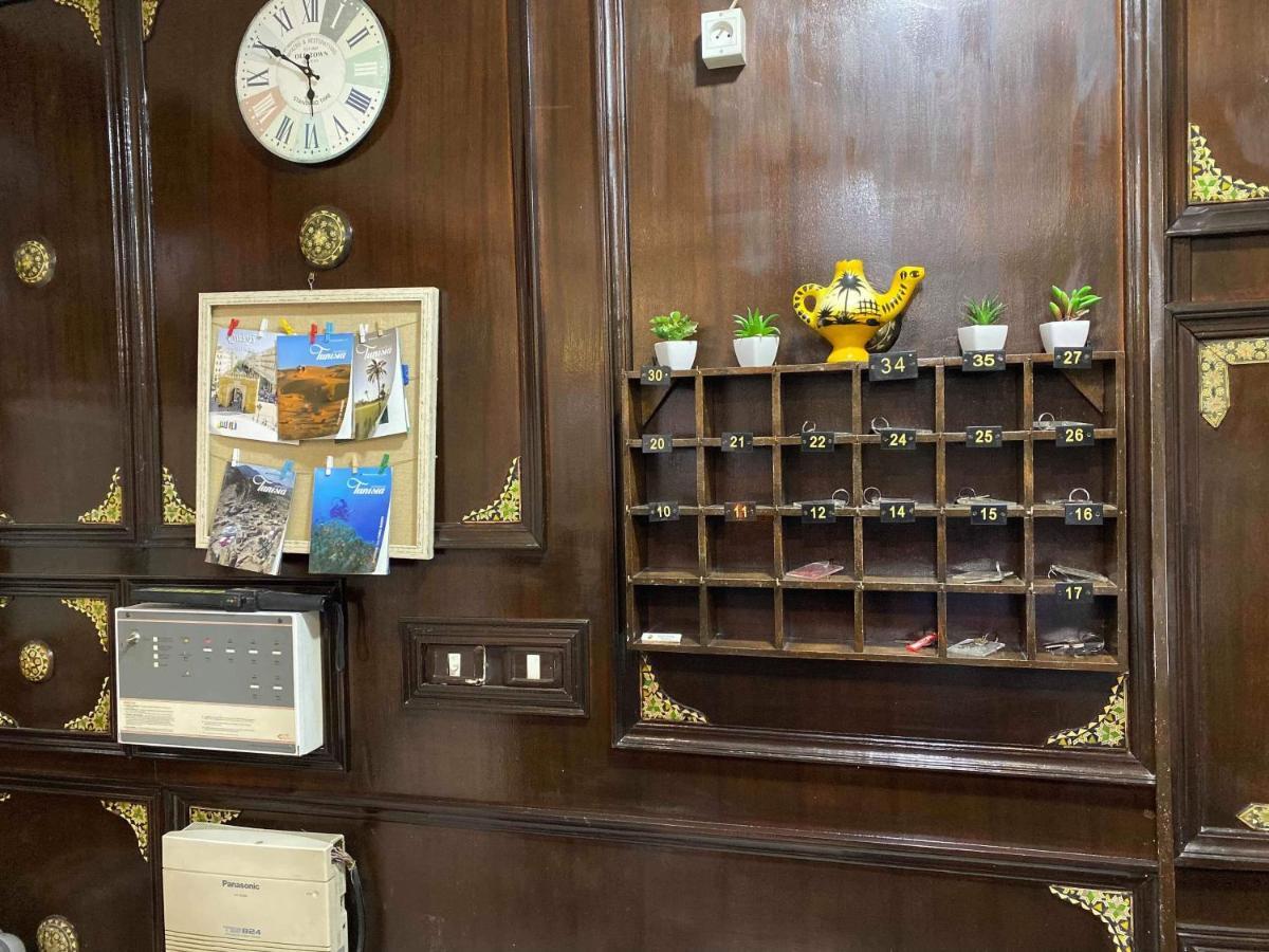 Hotel Le Calife Тунис Екстериор снимка